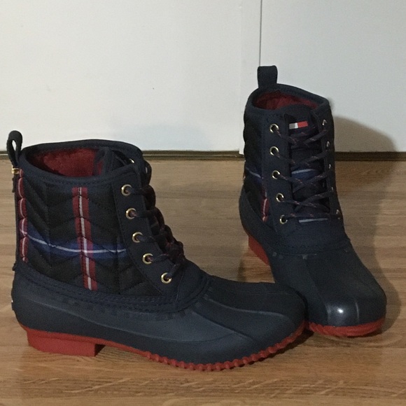 ❤️Sale- Tommy Hilfiger Womens Rivas Quilted Winter Boots - Picture 4 of 9